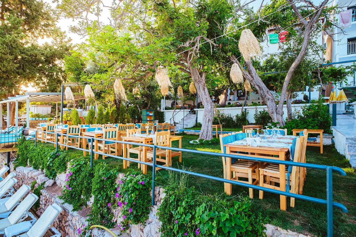 Sardunya Hotel Garten