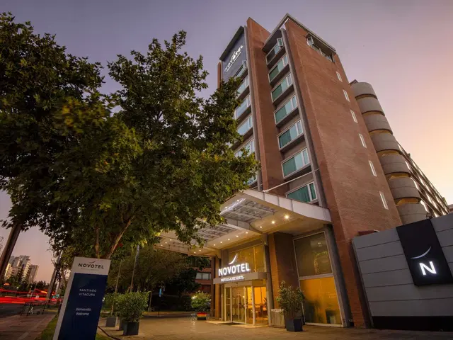 Novotel Santiago Vitacura Hotel EXTERIOR
