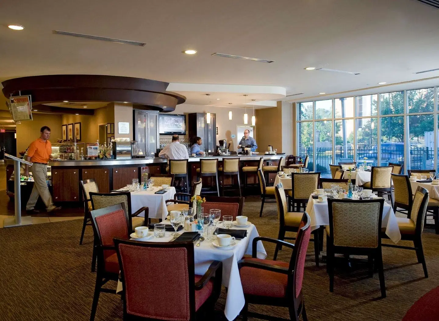 DoubleTree by Hilton Baton Rouge Restaurant