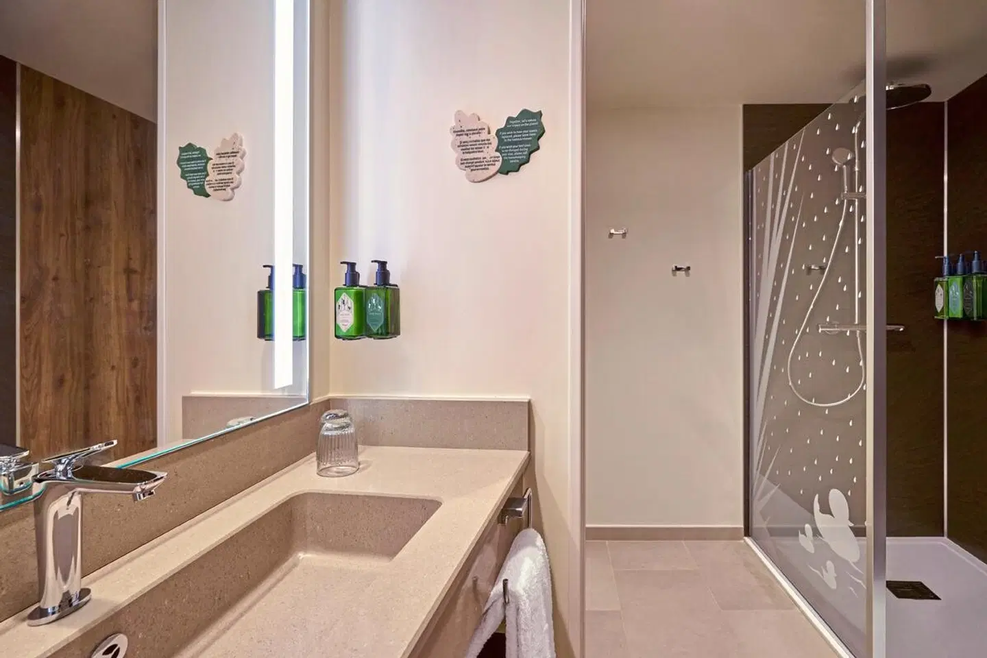 Disney Sequoia Lodge Badezimmer