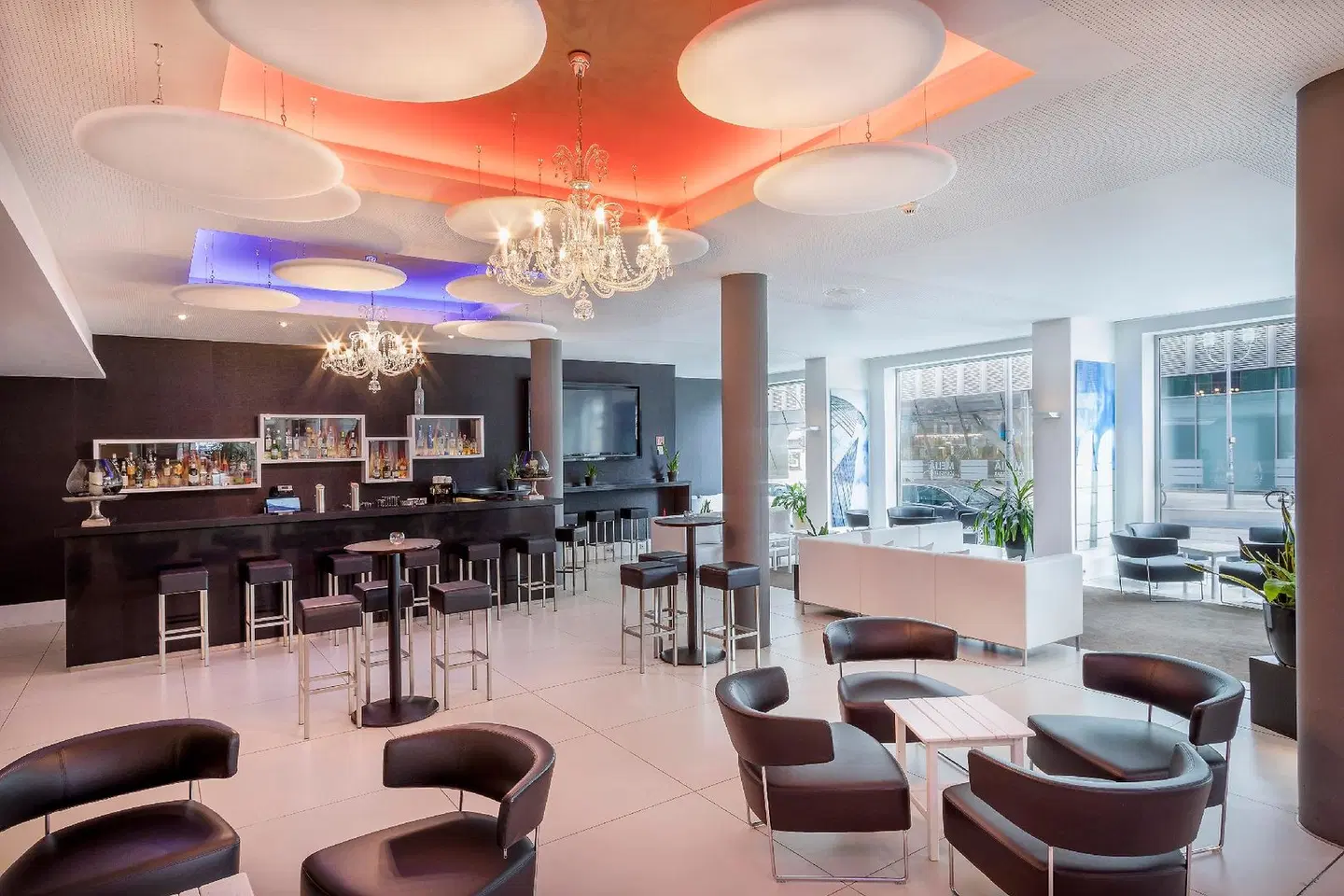 Meliá Berlin Bar