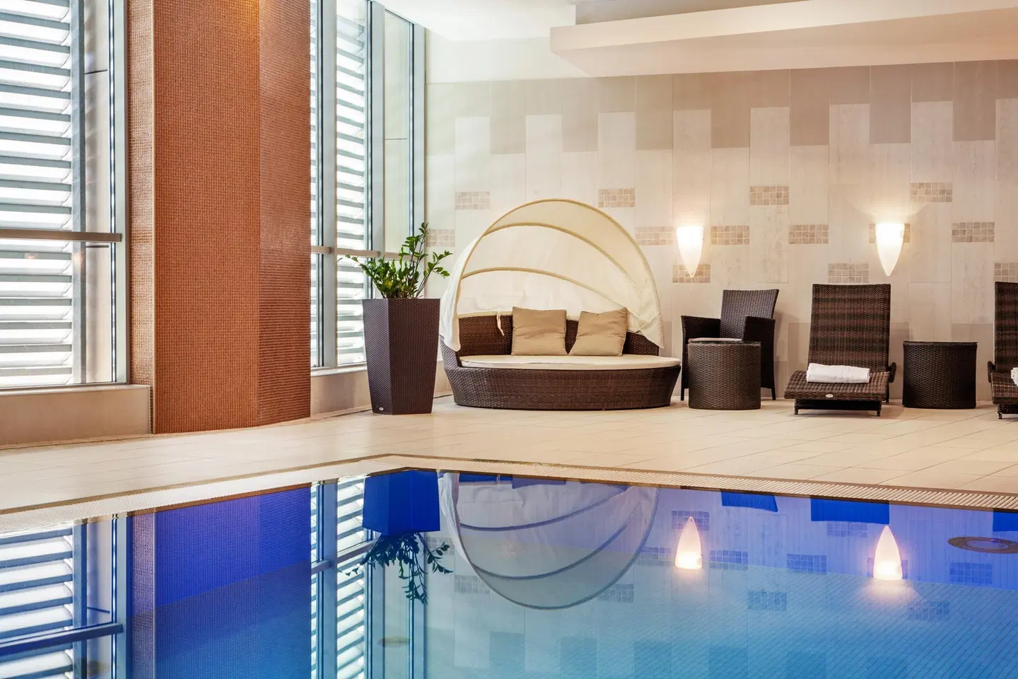 DoubleTree by Hilton Hotel Bratislava Hallenbad