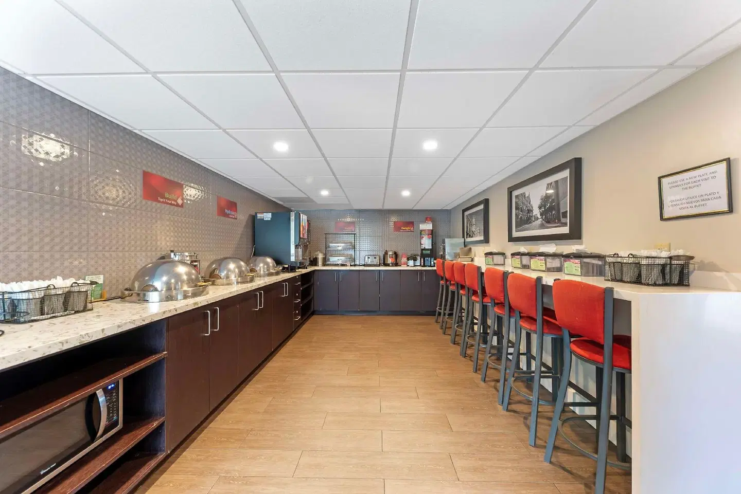 Best Western Plus Austin Central Bar