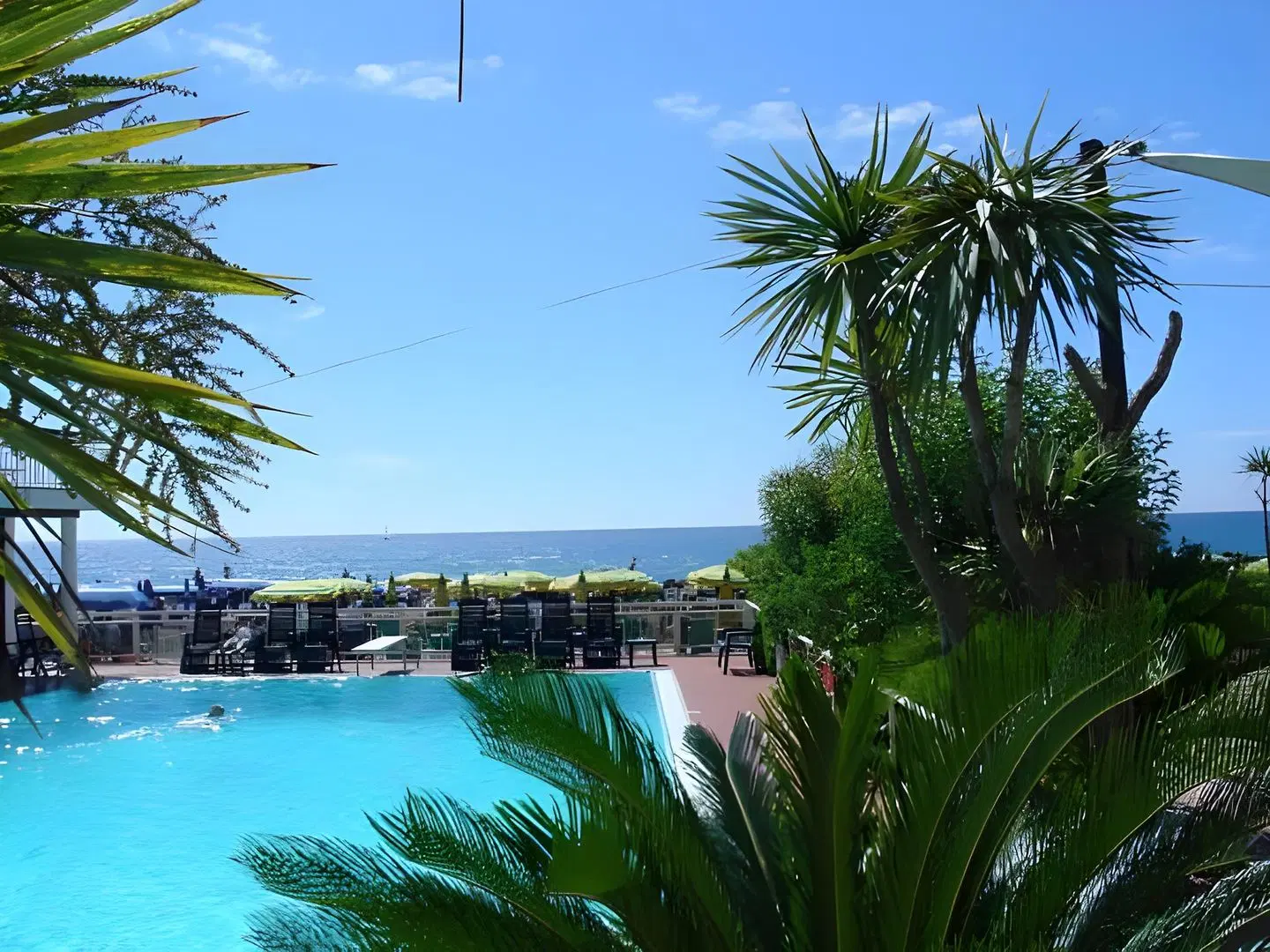 Hotel Gabriella OUTDOOR_POOL