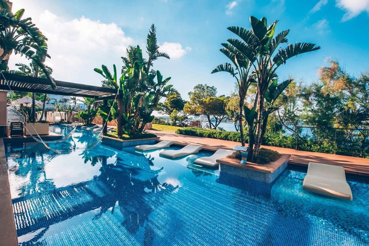 Iberostar Selection Jardín del Sol Suites OUTDOOR_POOL
