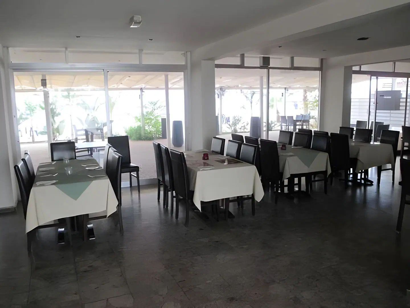Island Boutique Hotel Restaurant