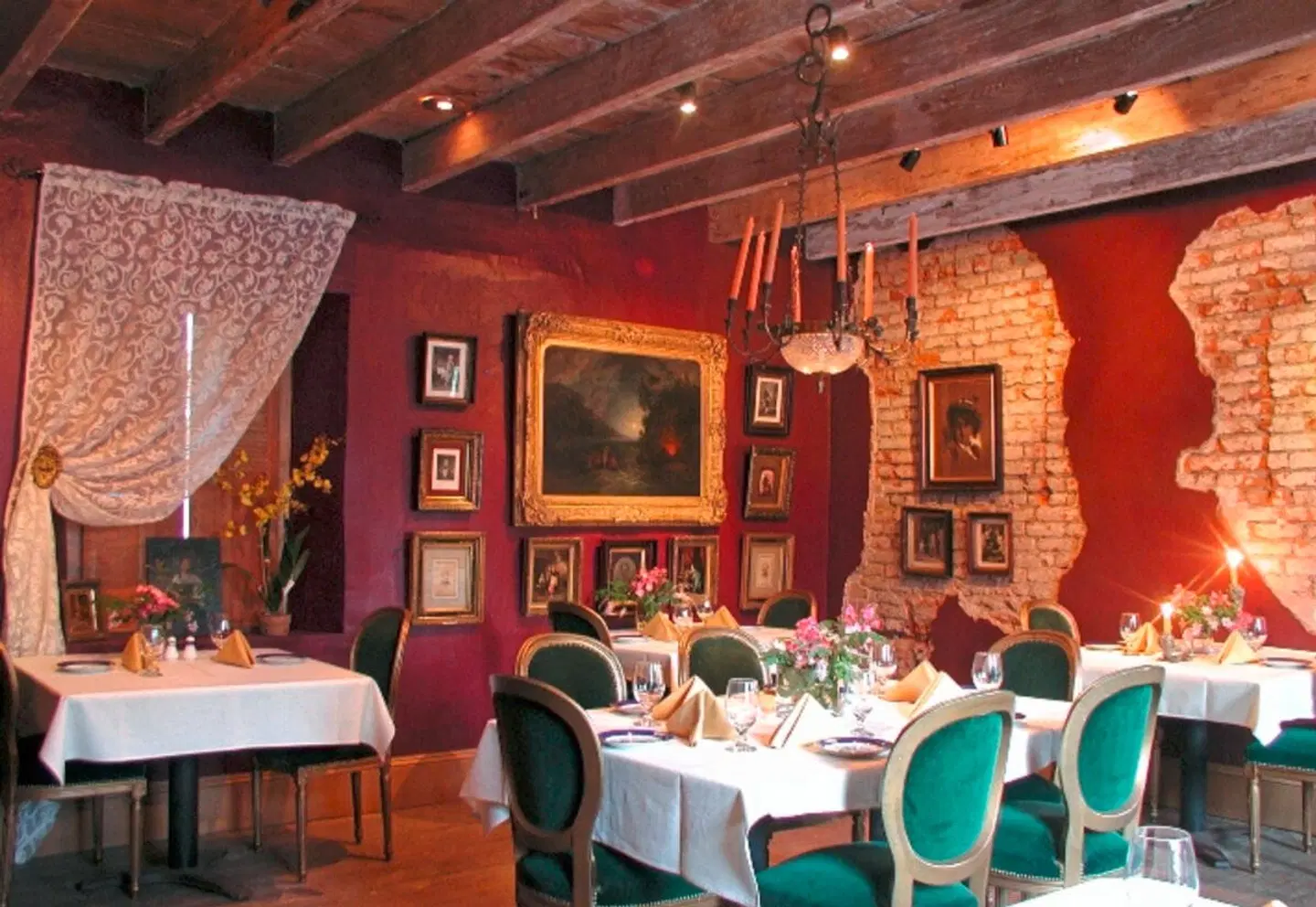 The Inn at Houmas House and Gardens Restaurant