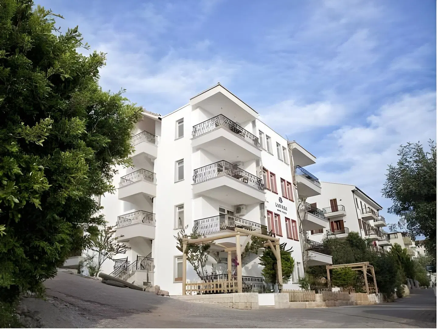 Lantana Aparts EXTERIOR