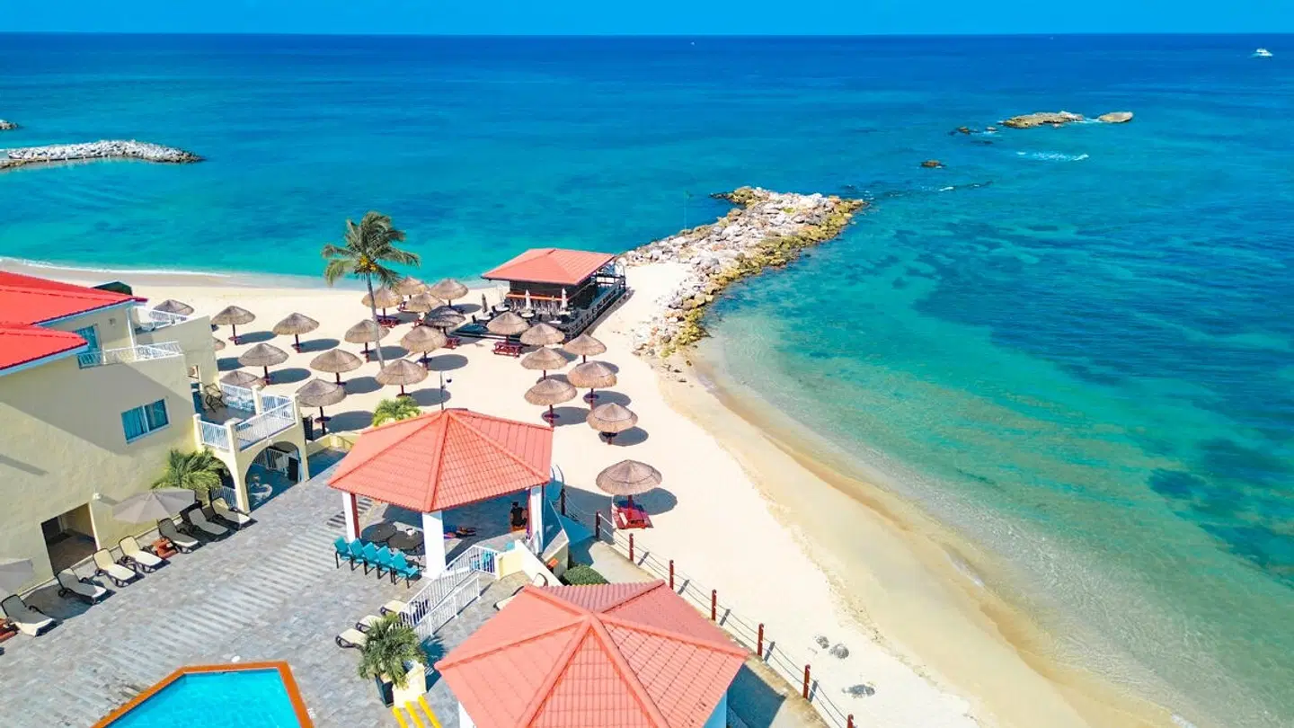 Simpson Bay Resort & Marina Strand