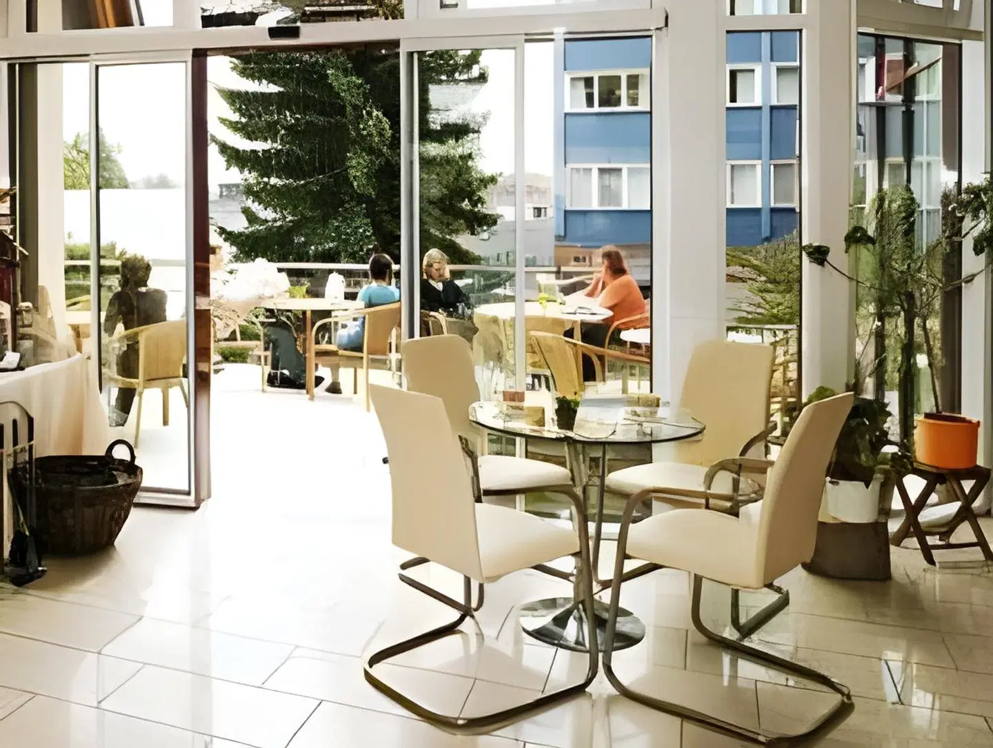 Erdmann Bar