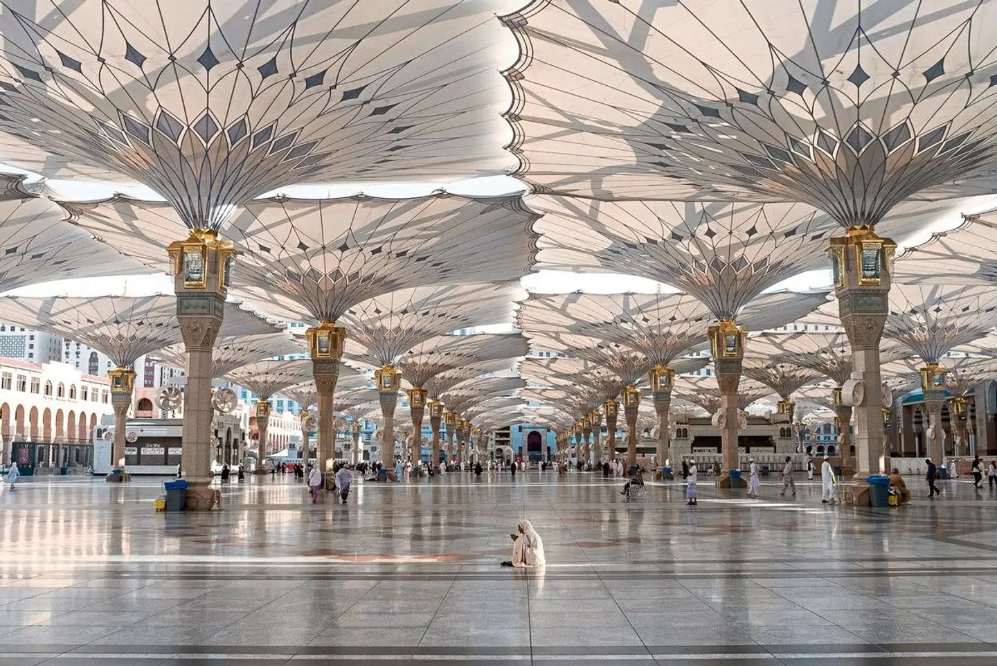 Saudi-Arabien zum Kennenlernen LOUNGE_LOBBY
