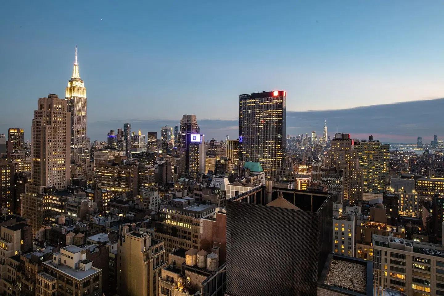 Aliz Hotel Times Square Terrasse