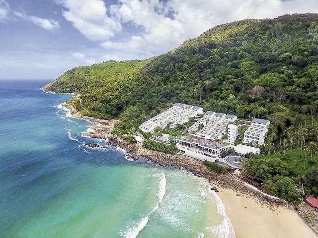 The Nai Harn Phuket LANDSCAPE