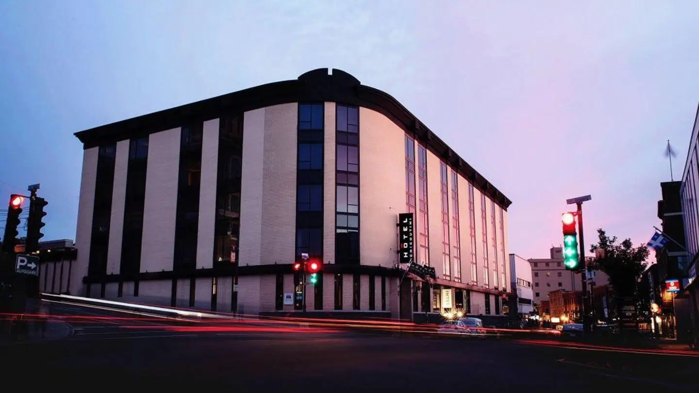 Chicoutimi EXTERIOR