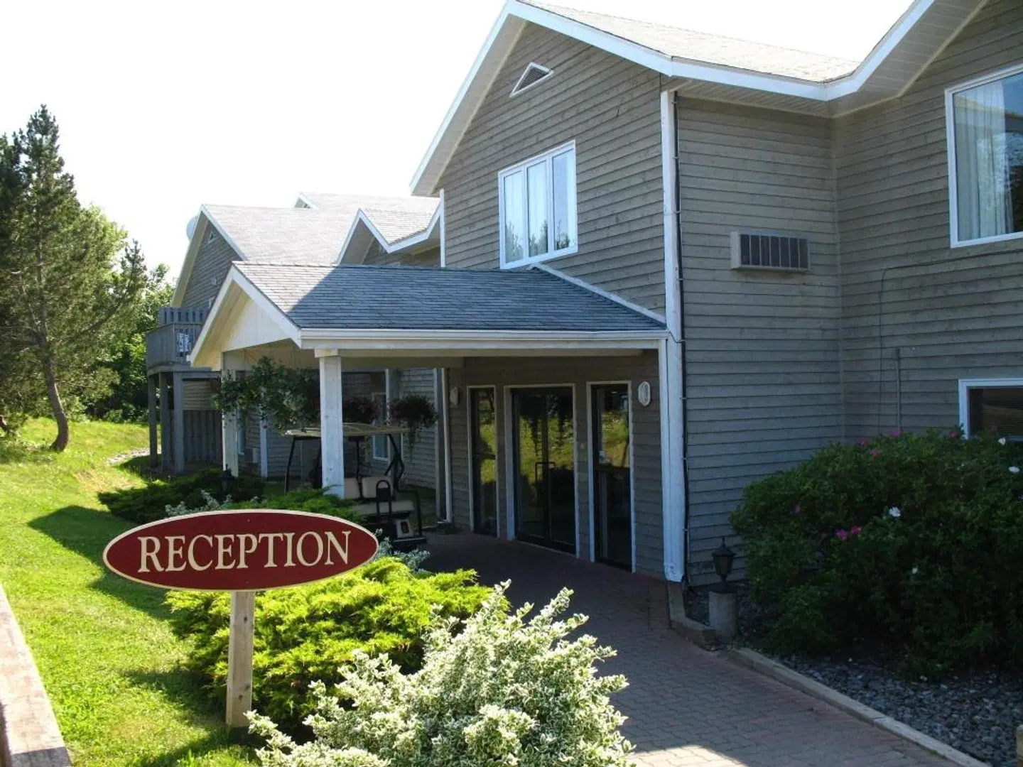 Dundee Resort & Golf Club EXTERIOR