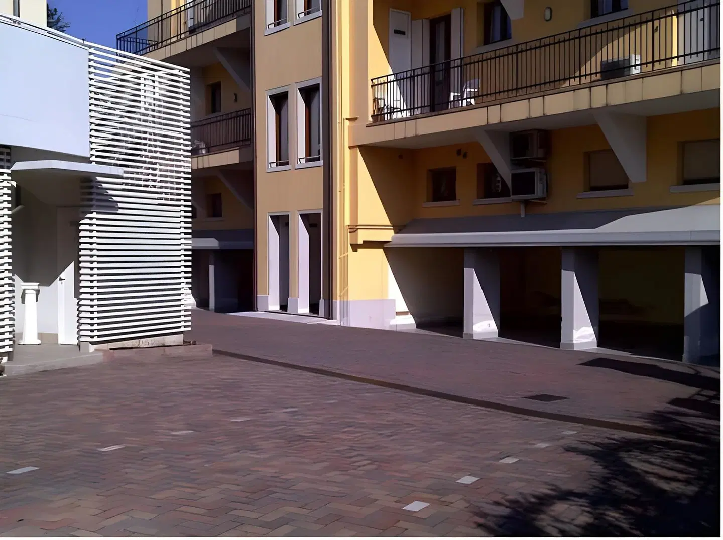 Residence Palazzo Brando EXTERIOR
