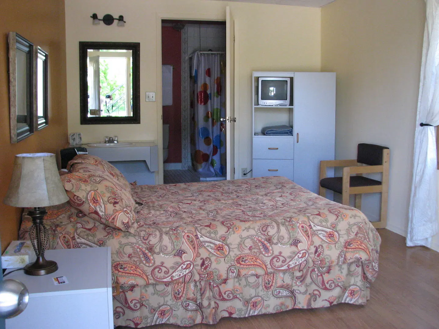 Le Pionnier ROOM_EXAMPLE