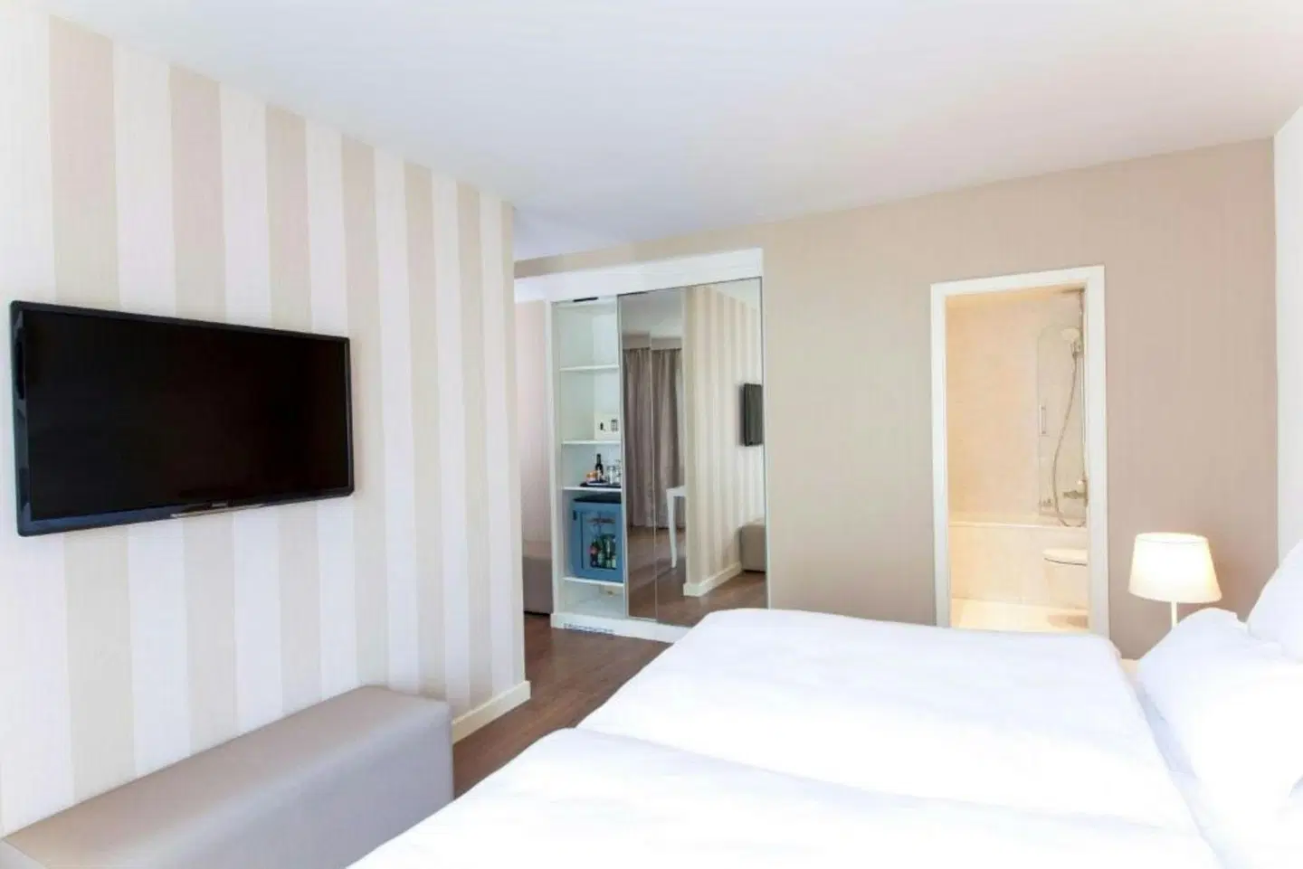 Hôtel Geneva By Fassbind ROOM_EXAMPLE