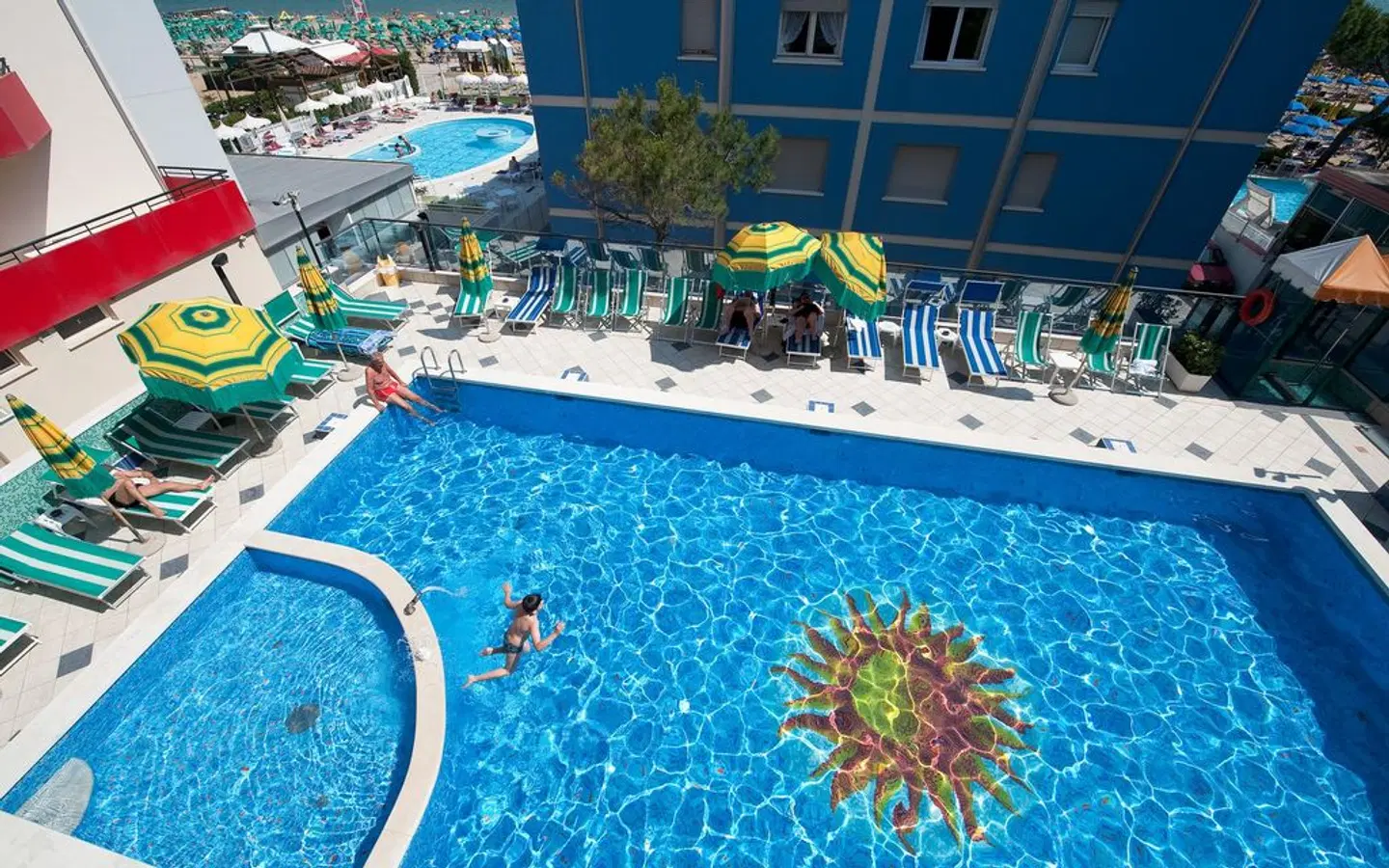 Hotel Kennedy OUTDOOR_POOL