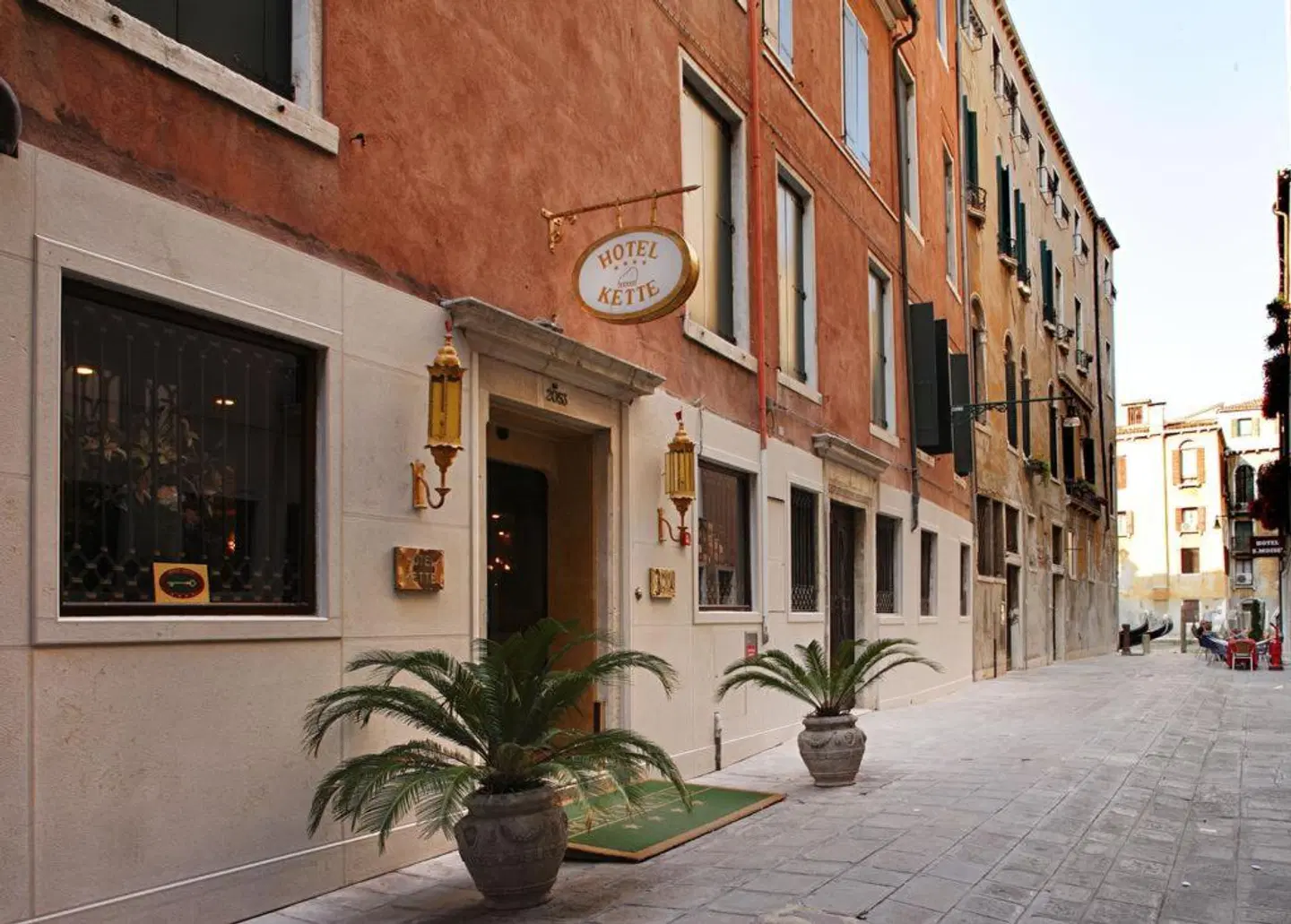 Kette EXTERIOR