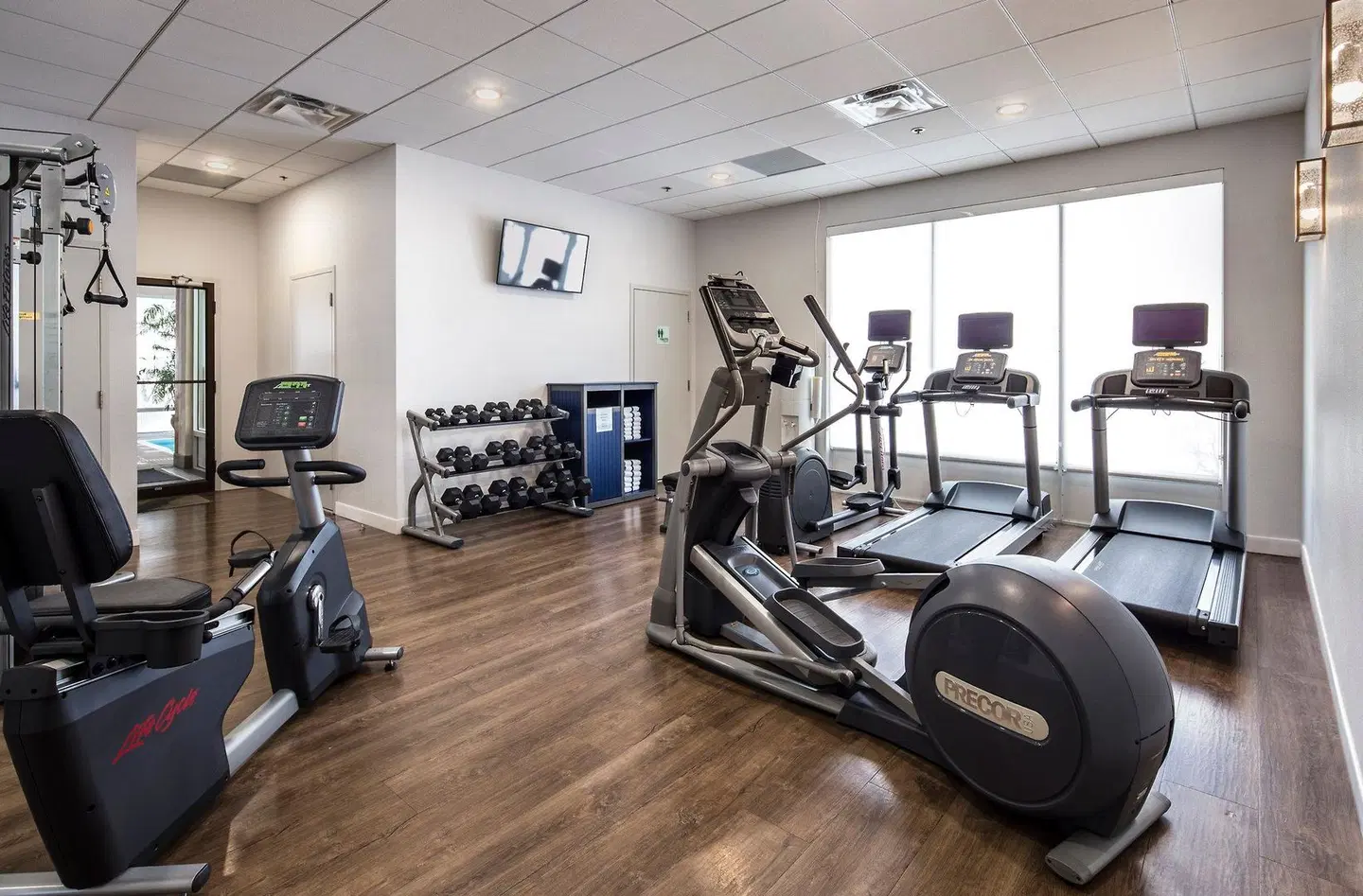 Holiday Inn Montreal Longueuil SPORTS_AND_LEISURE