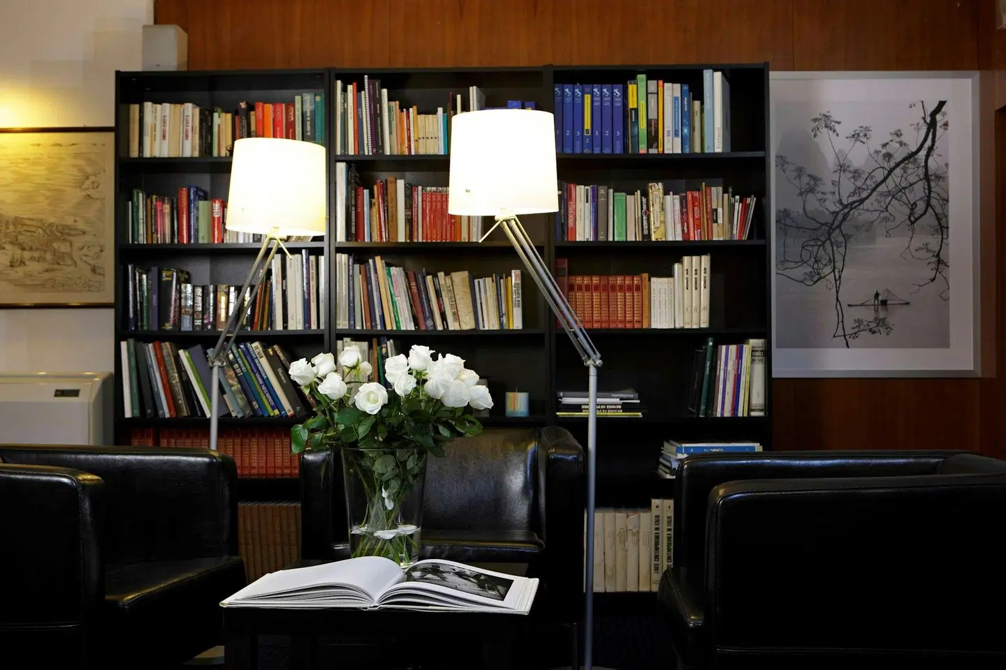 Roberta LOUNGE_LOBBY