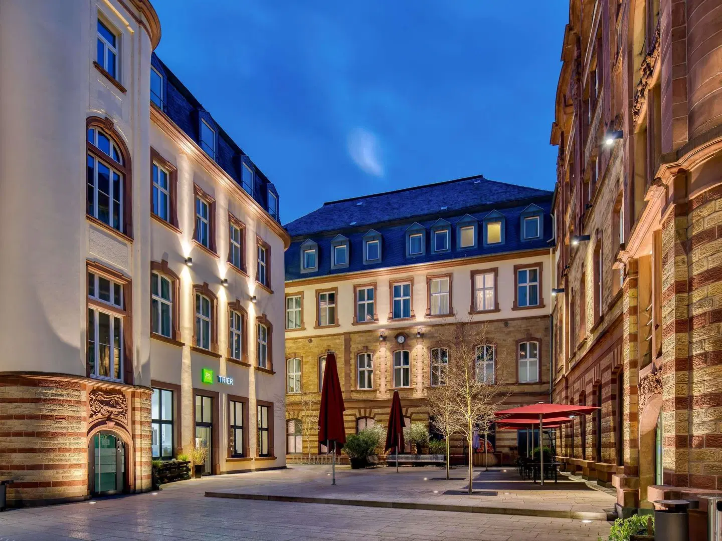 Ibis Styles Trier EXTERIOR