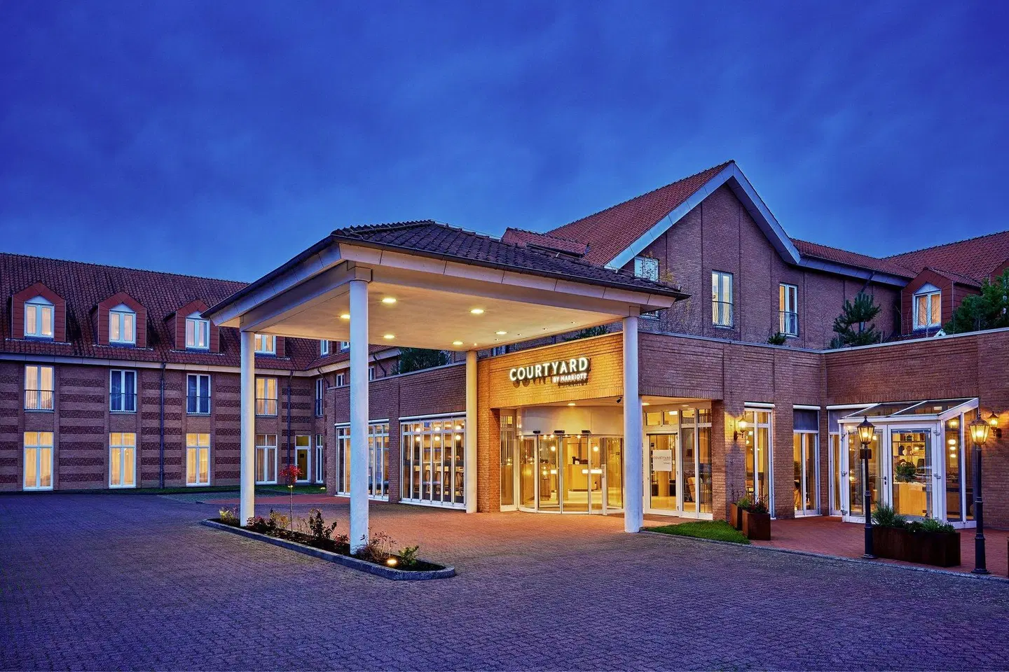 Hotel Schwerin Seven Lakes EXTERIOR