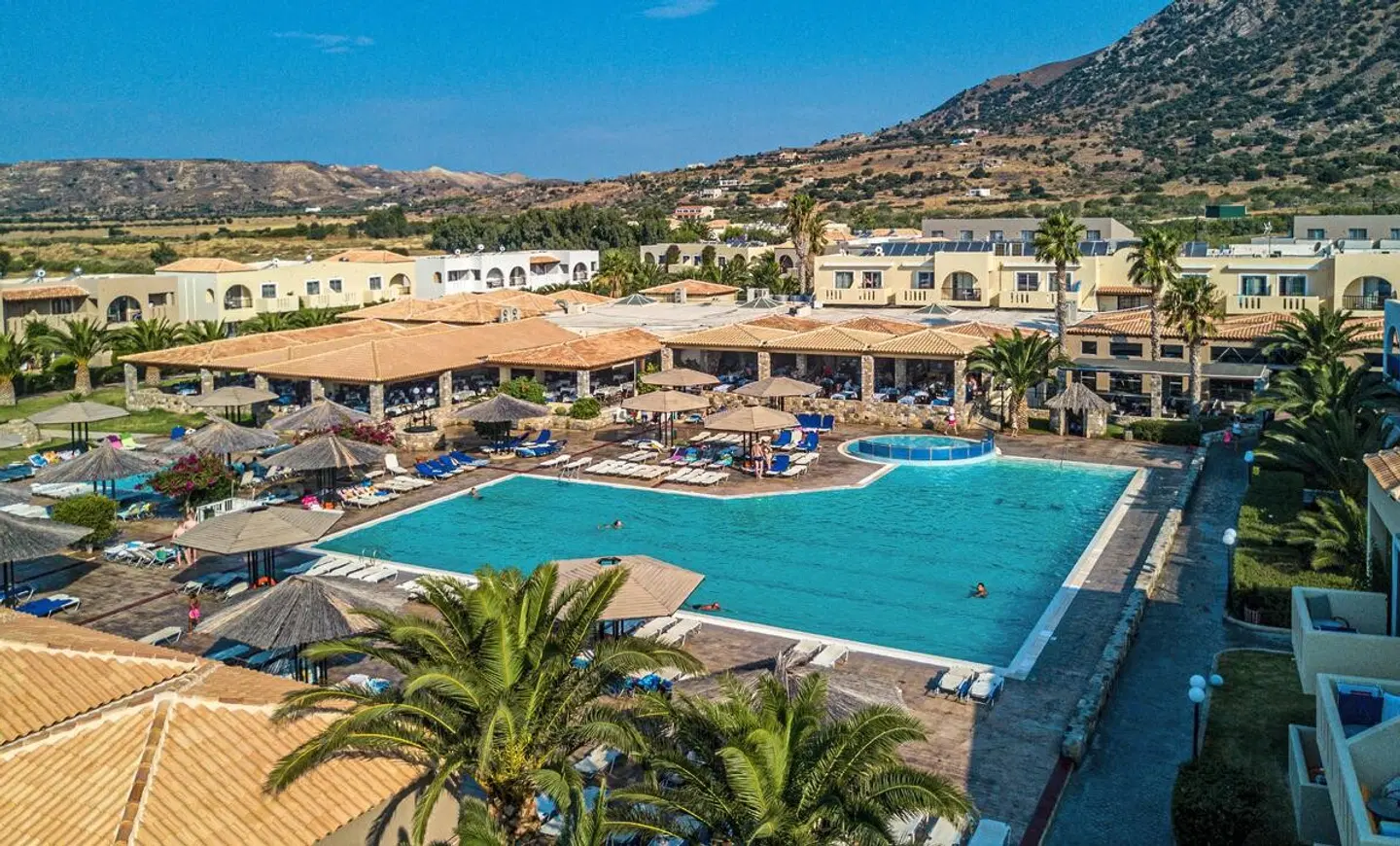 Akti Beach Club OUTDOOR_POOL