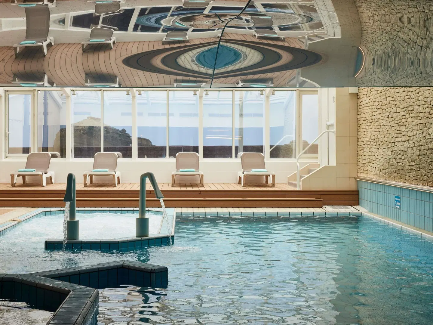 Sofitel Biarritz le Miramar Thalassa sea & spa Hotel Hallenbad