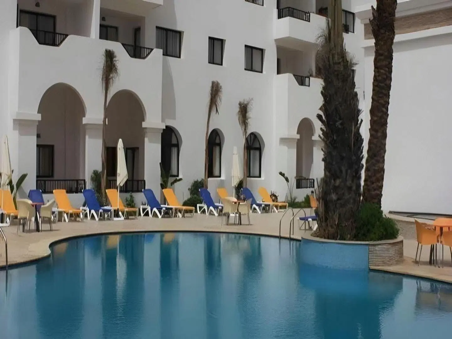 Atlantic Palm Beach OUTDOOR_POOL
