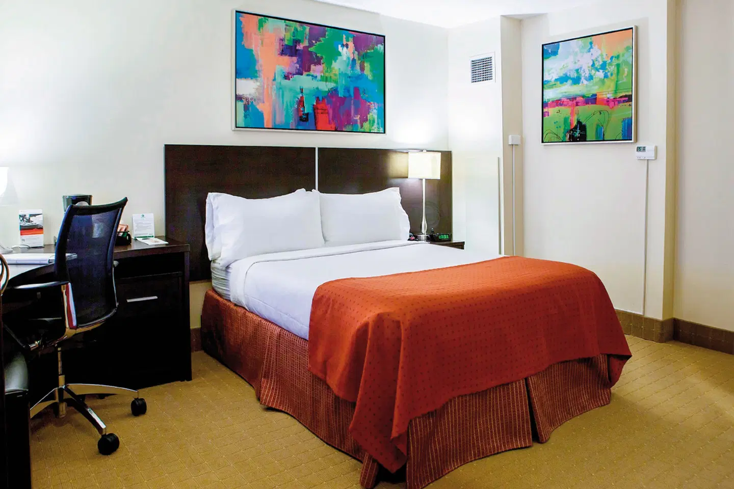 Holiday Inn Toronto Downtown Centre ROOM_EXAMPLE