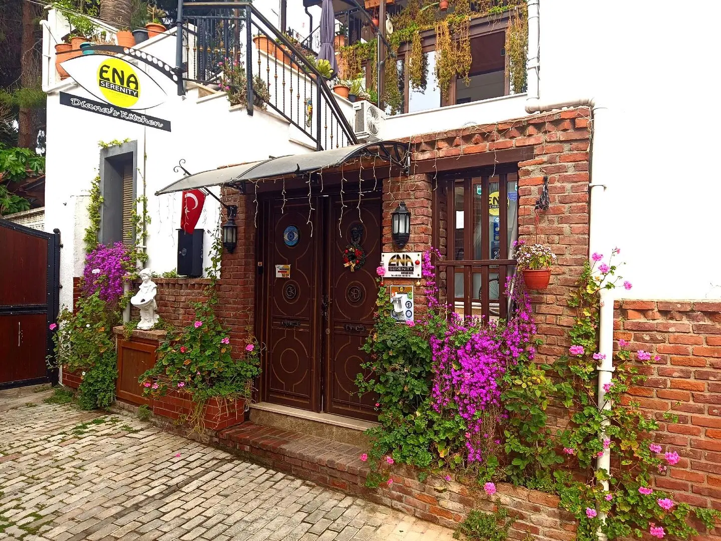 Ena Serenity Boutique Hotel EXTERIOR