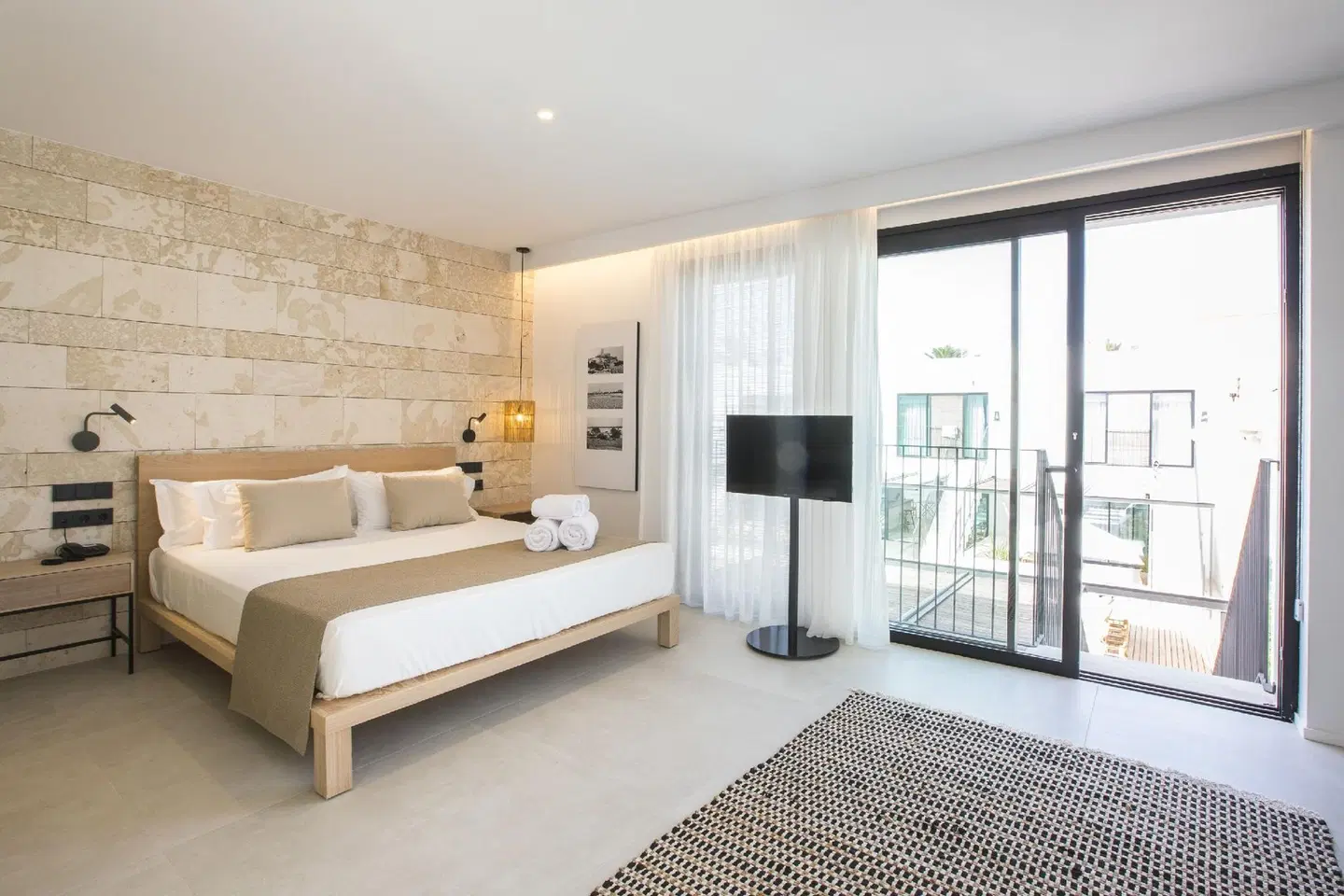 Can Micalet ROOM_EXAMPLE