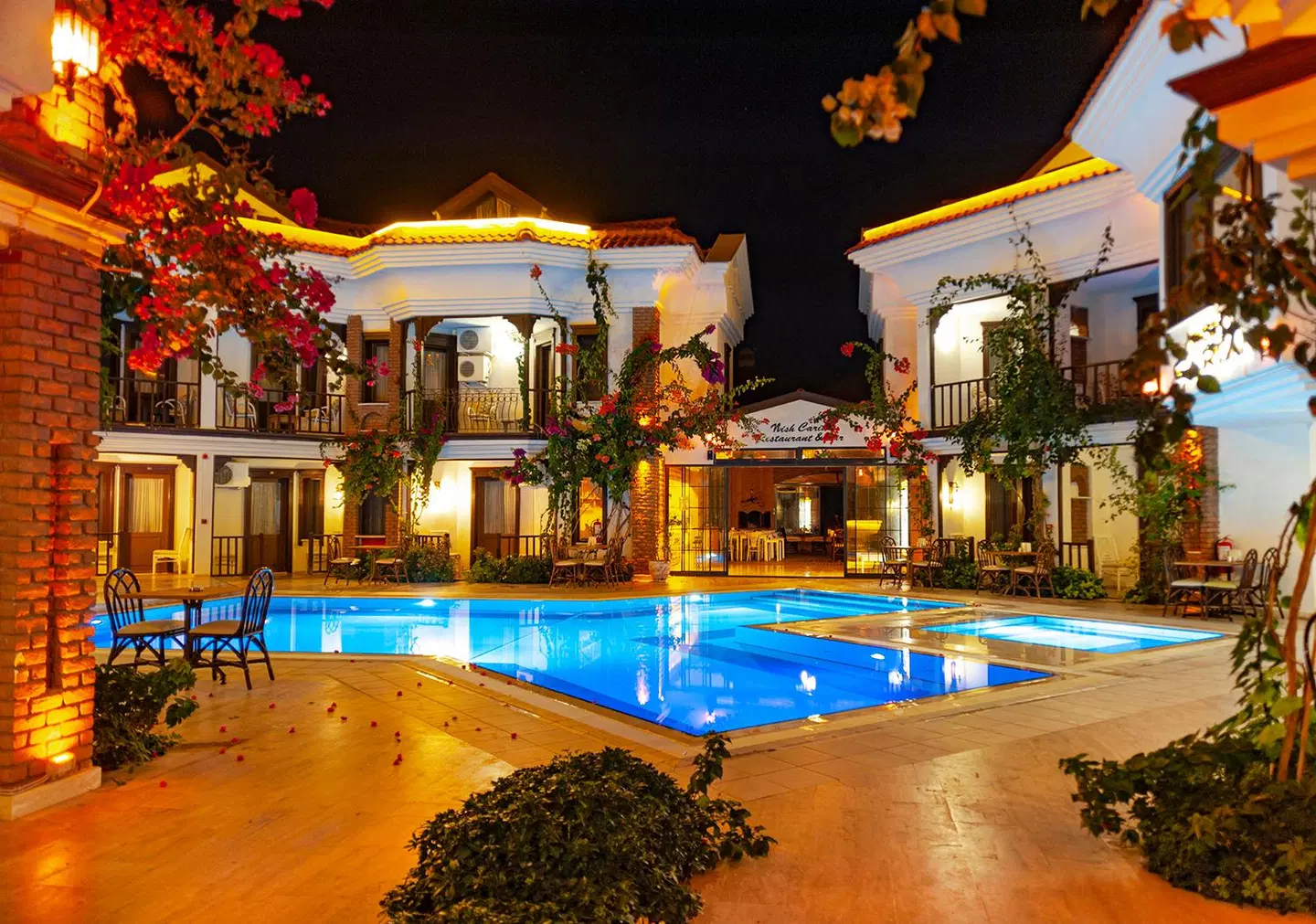 Nish Caria Boutique Hotel OUTDOOR_POOL