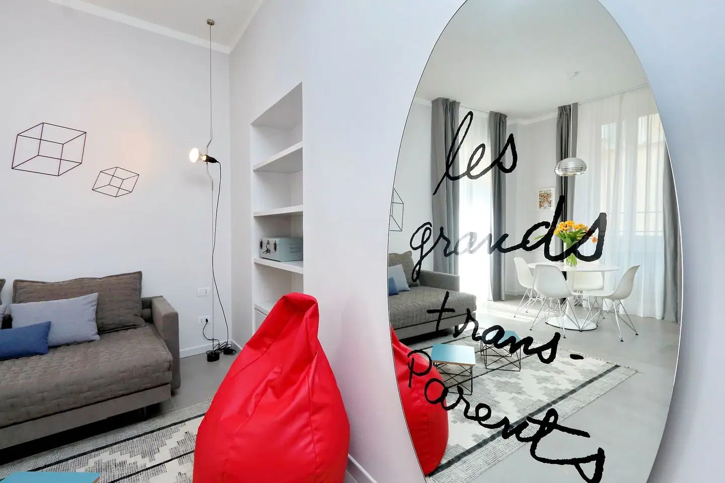 Propaganda Suites ROOM_EXAMPLE