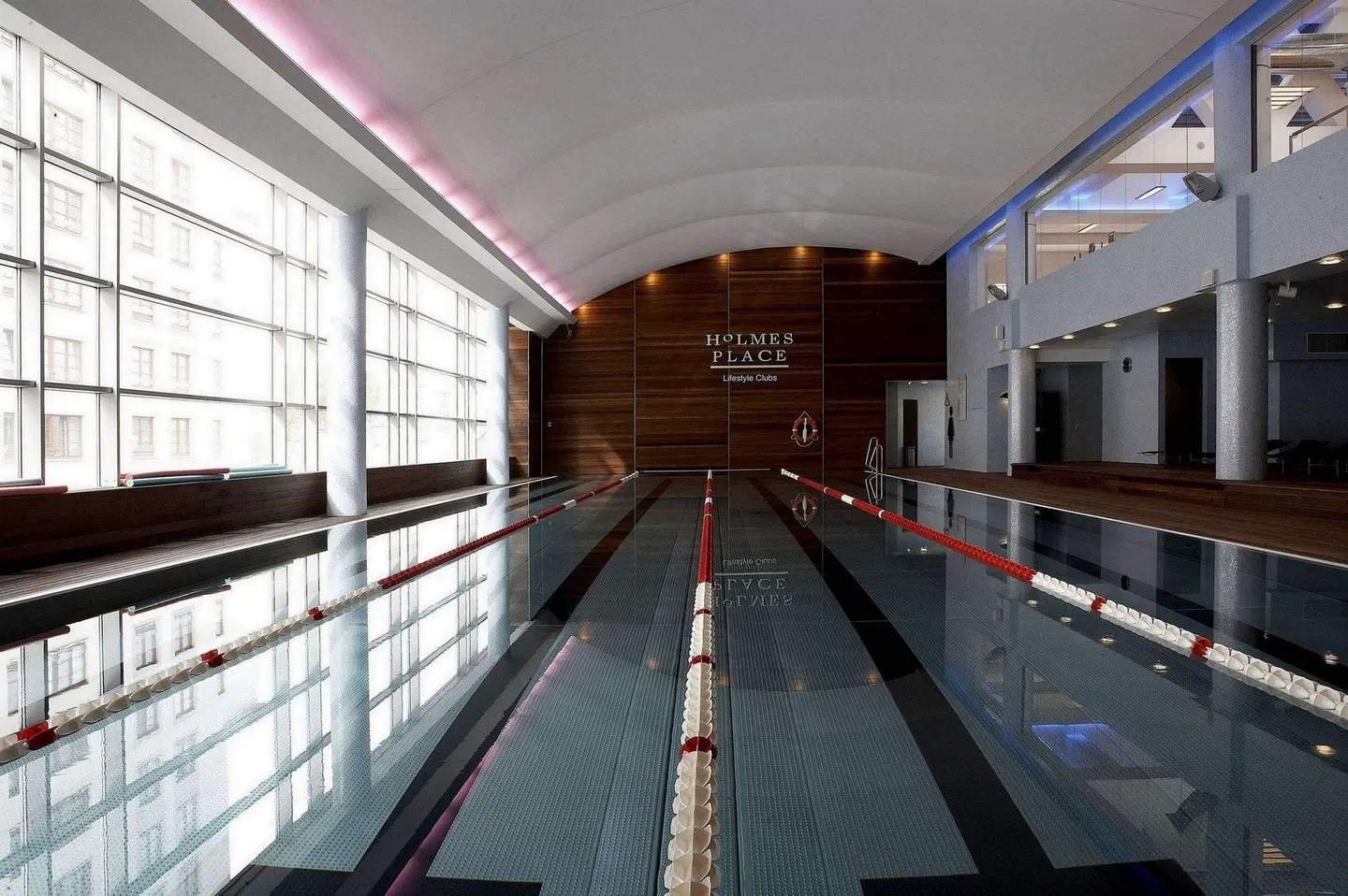 Platinum Residence Hallenbad