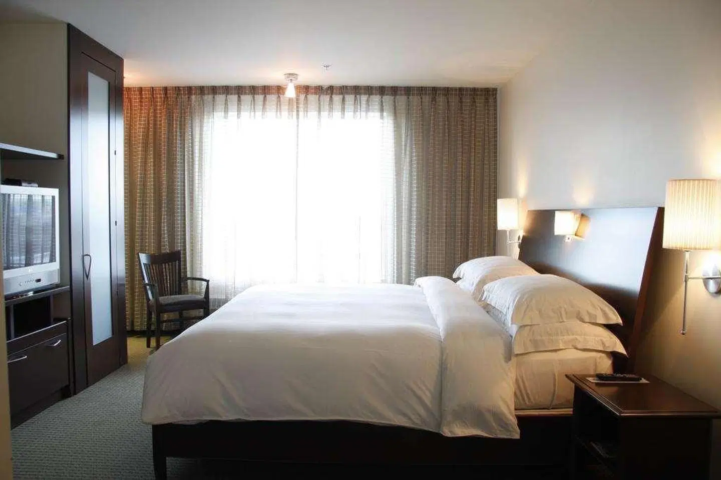Mortagne ROOM_EXAMPLE