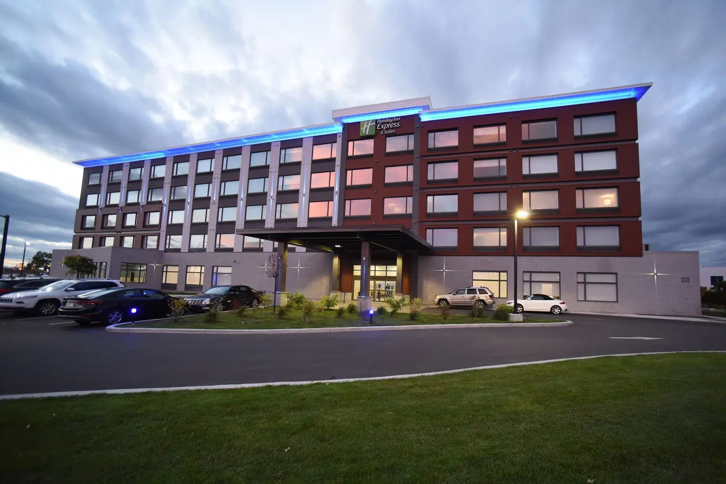 Holiday Inn Express & Suites Gatineau - Ottawa by IHG EXTERIOR