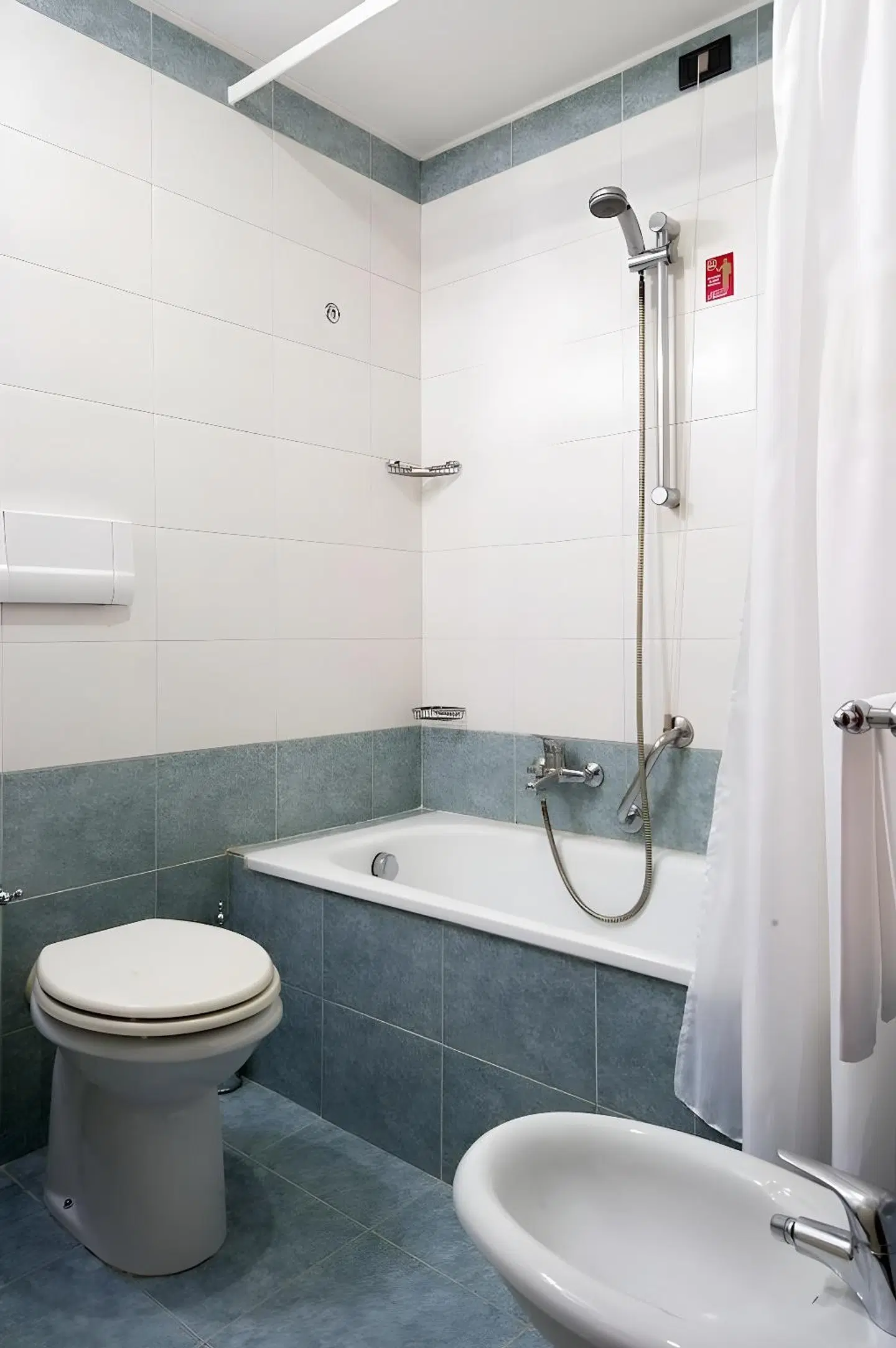 Hotel Carlton Capri Badezimmer