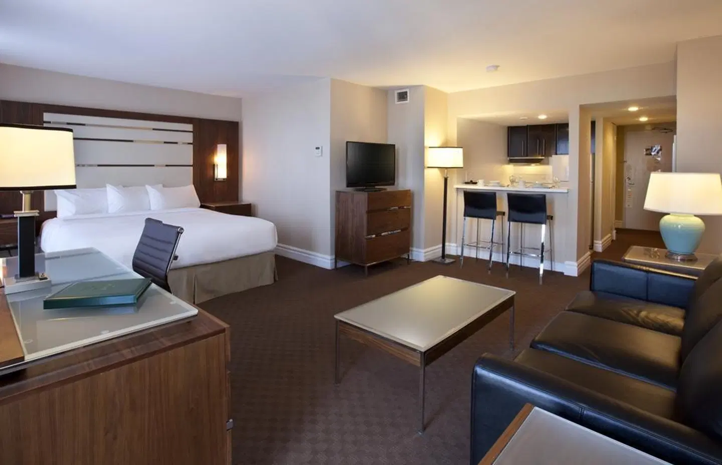 Le Cantlie Suites ROOM_EXAMPLE