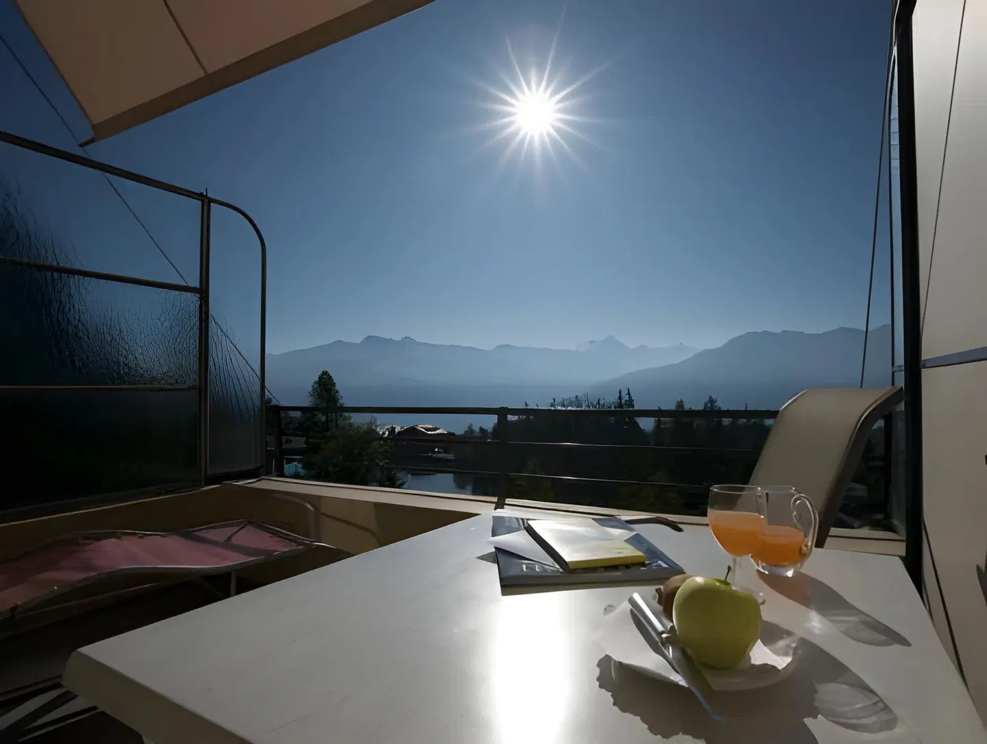 Crans-Montana Youth Hostel Terrasse