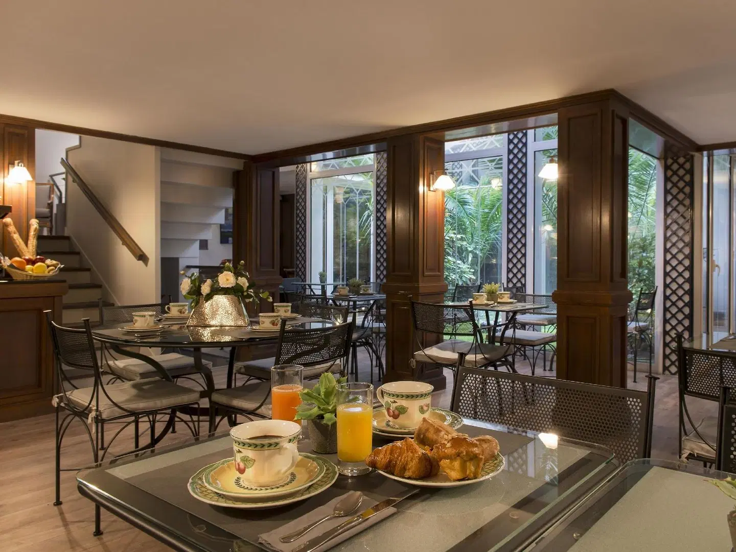 Apollinaire Restaurant