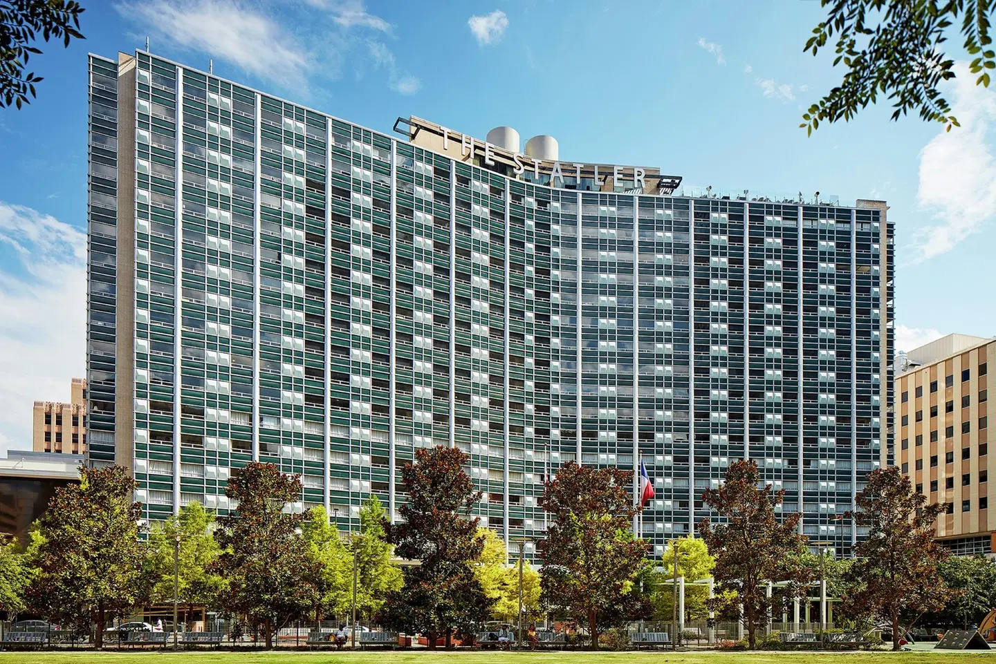 The Statler Dallas, Curio Collection by Hilton EXTERIOR