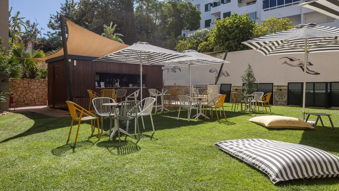 Holiday Inn Algarve Albufeira Garten