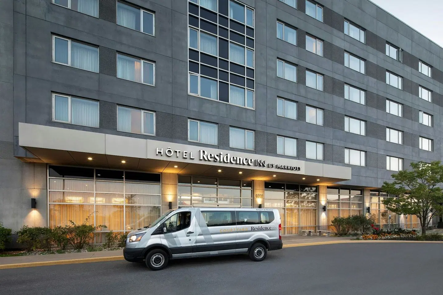 Residence Inn by Marriott Montreal Airport EXTERIOR