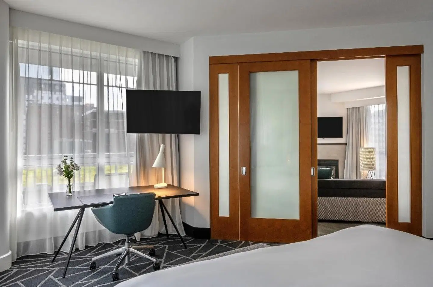 Le Crystal Montreal ROOM_EXAMPLE