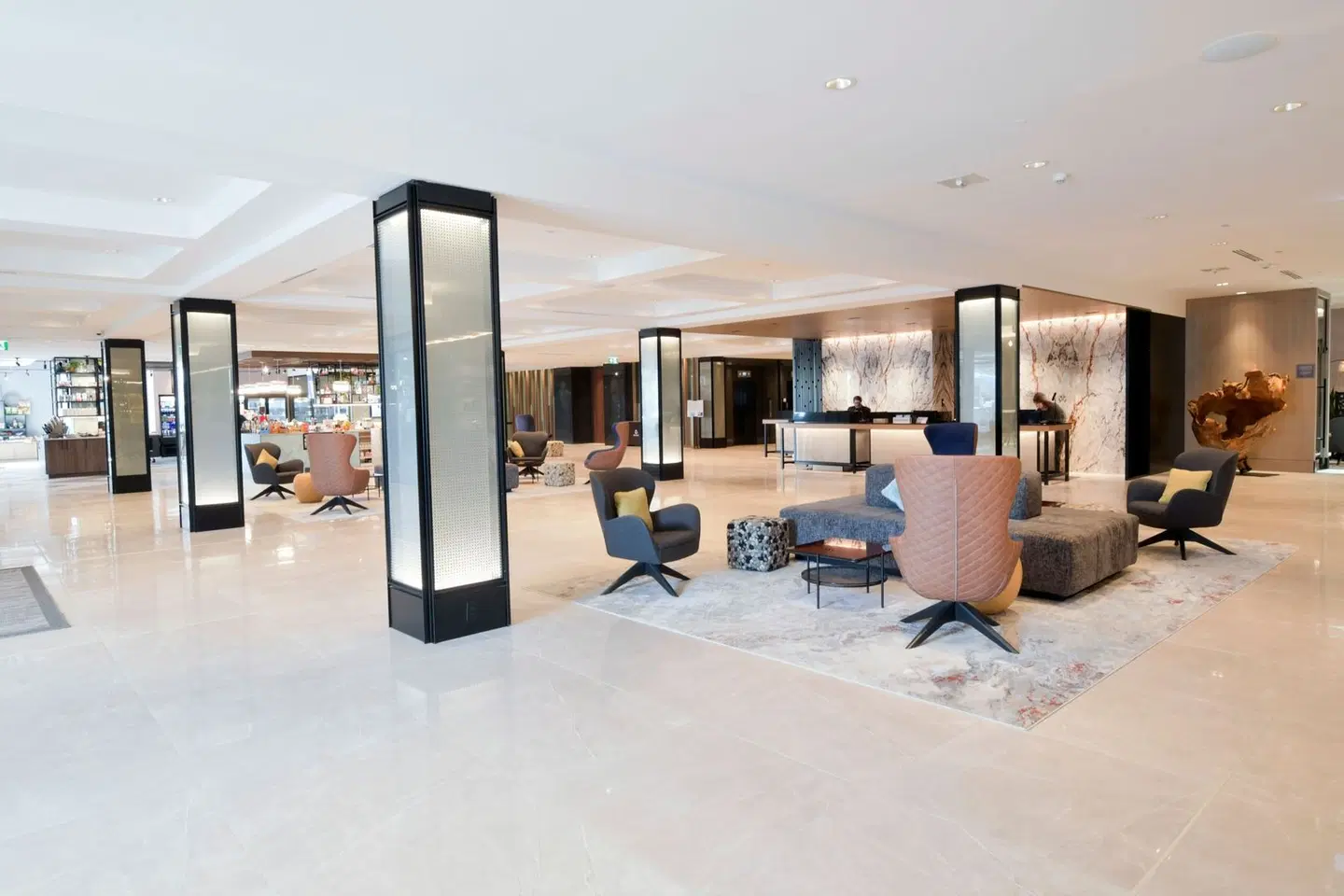 Sheraton Laval Hotel LOUNGE_LOBBY