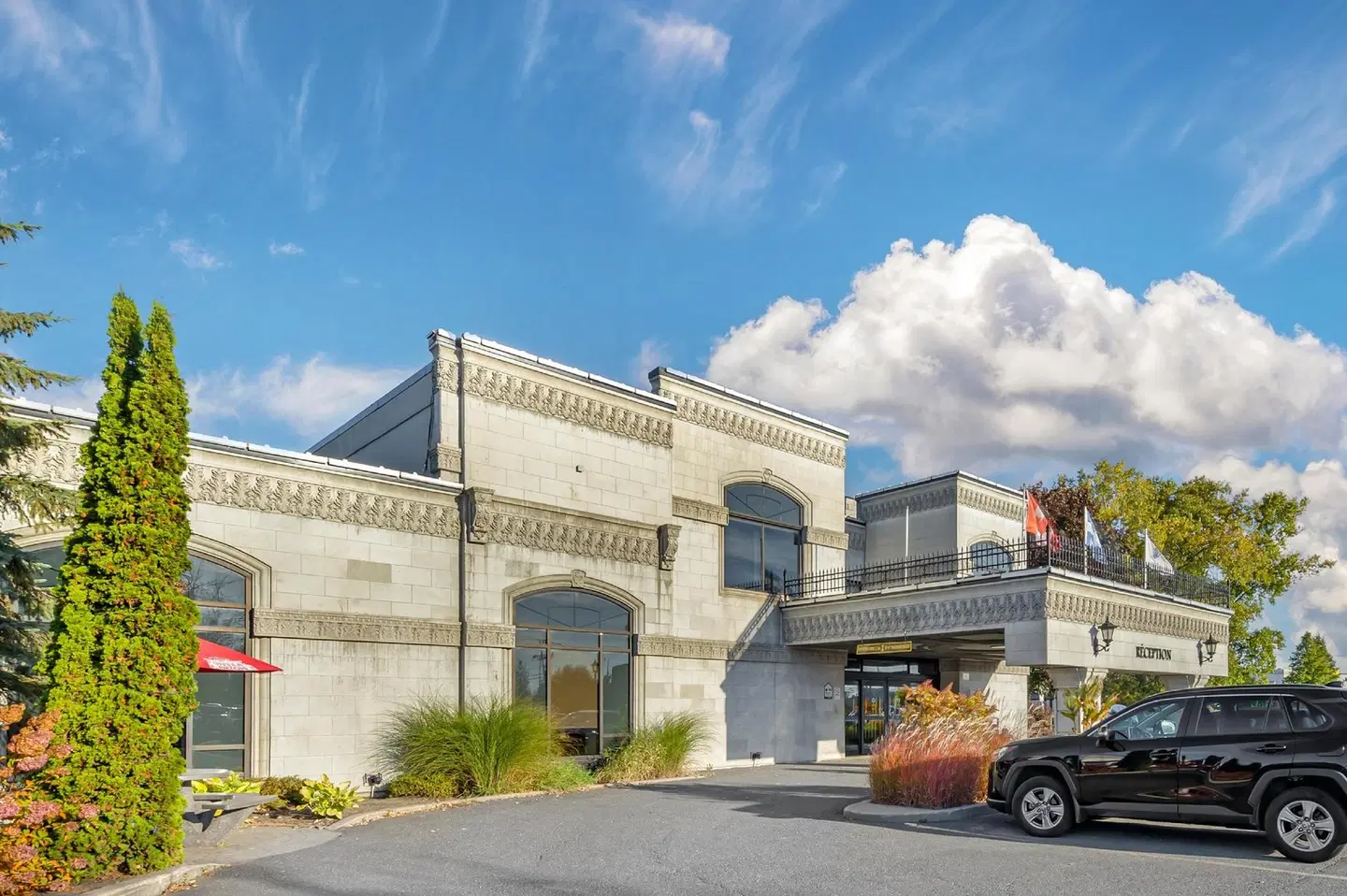 Best Western Hotel Universel Drummondville EXTERIOR