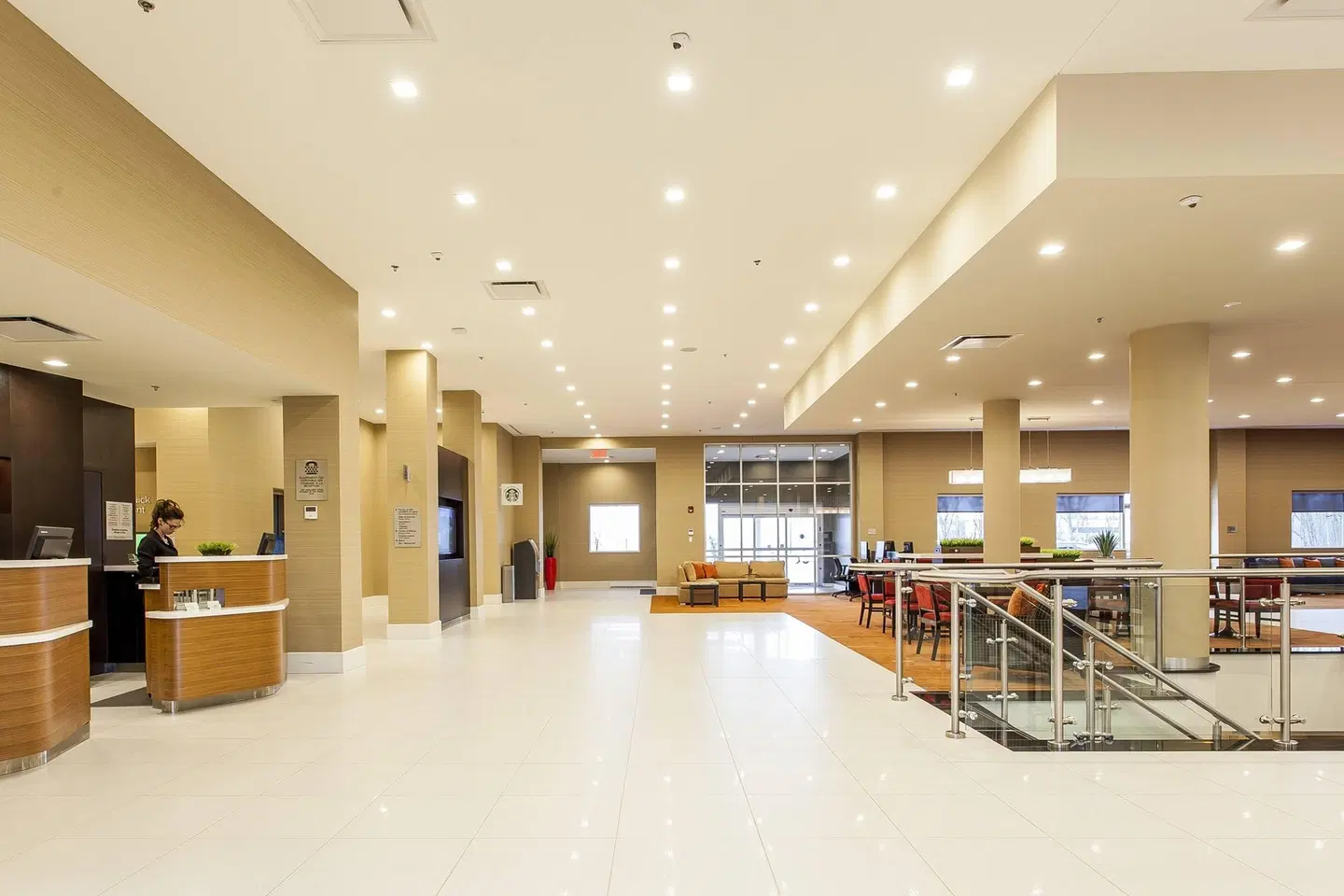 Courtyard by Marriott Montreal West Island/Baie DUrfe LOUNGE_LOBBY